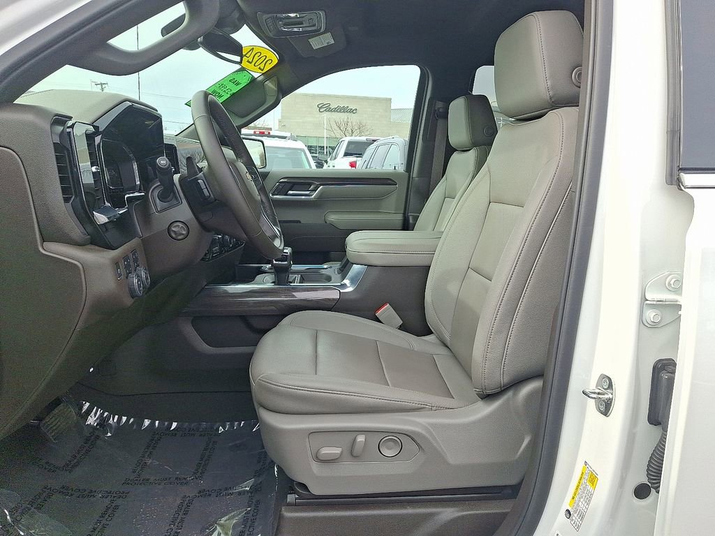 Certified 2024 Chevrolet Silverado 1500 LTZ w/ LTZ Convenience Package II image 14