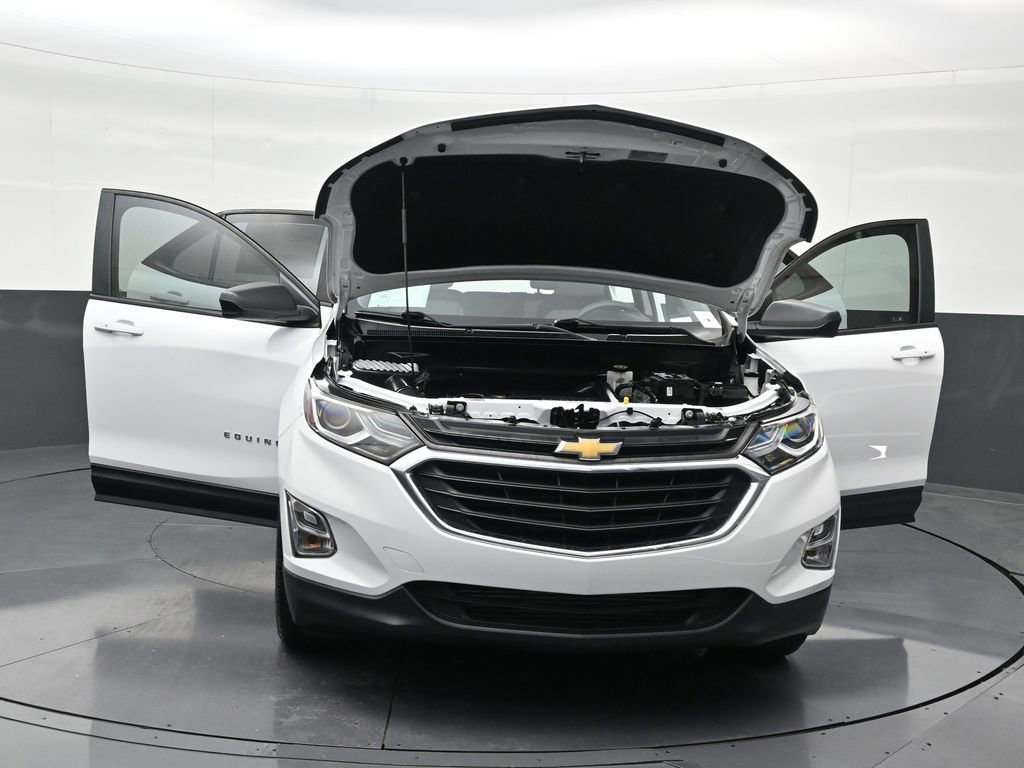 Used 2020 Chevrolet Equinox LS image 42