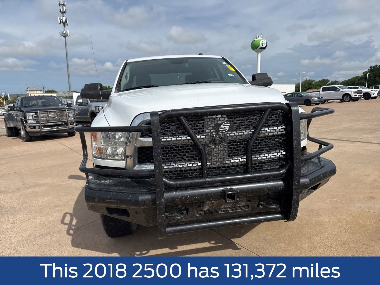 Used 2018 RAM 2500 Tradesman w/ Chrome Appearance Group AWD/4WD image 2