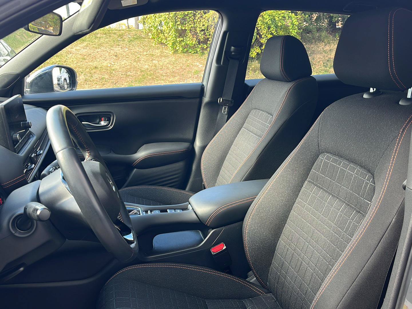 Certified 2024 Honda HR-V Sport image 2