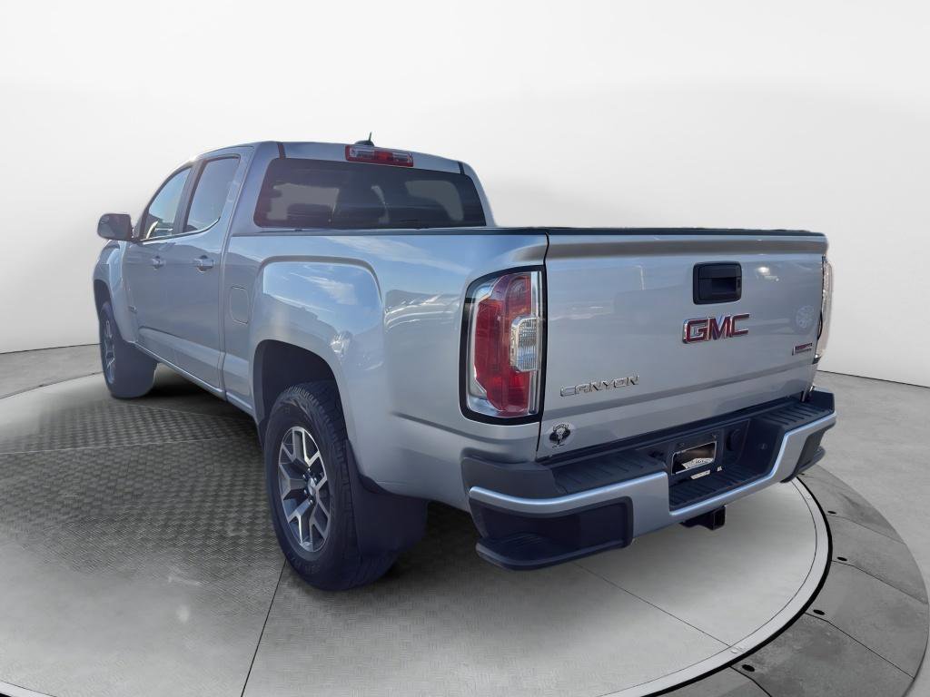 Used 2015 GMC Canyon SLE image 7