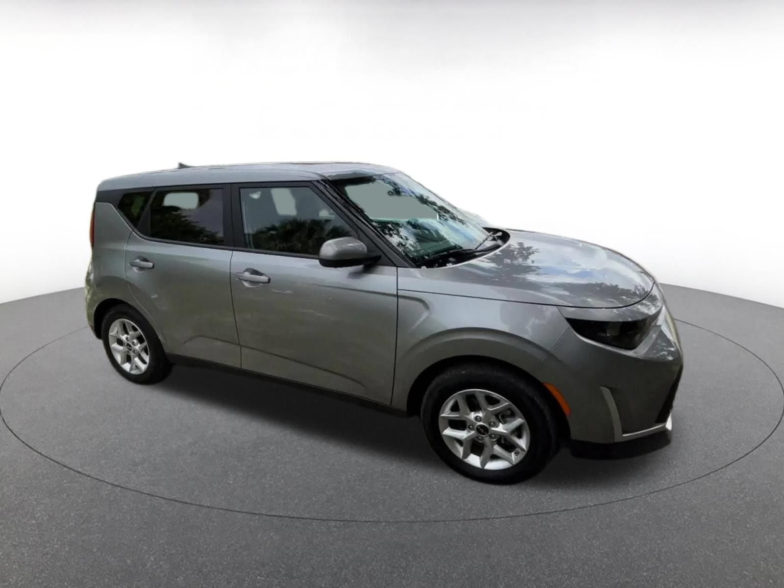 Used 2025 Kia Soul LX w/ LX Technology Package FWD video 2