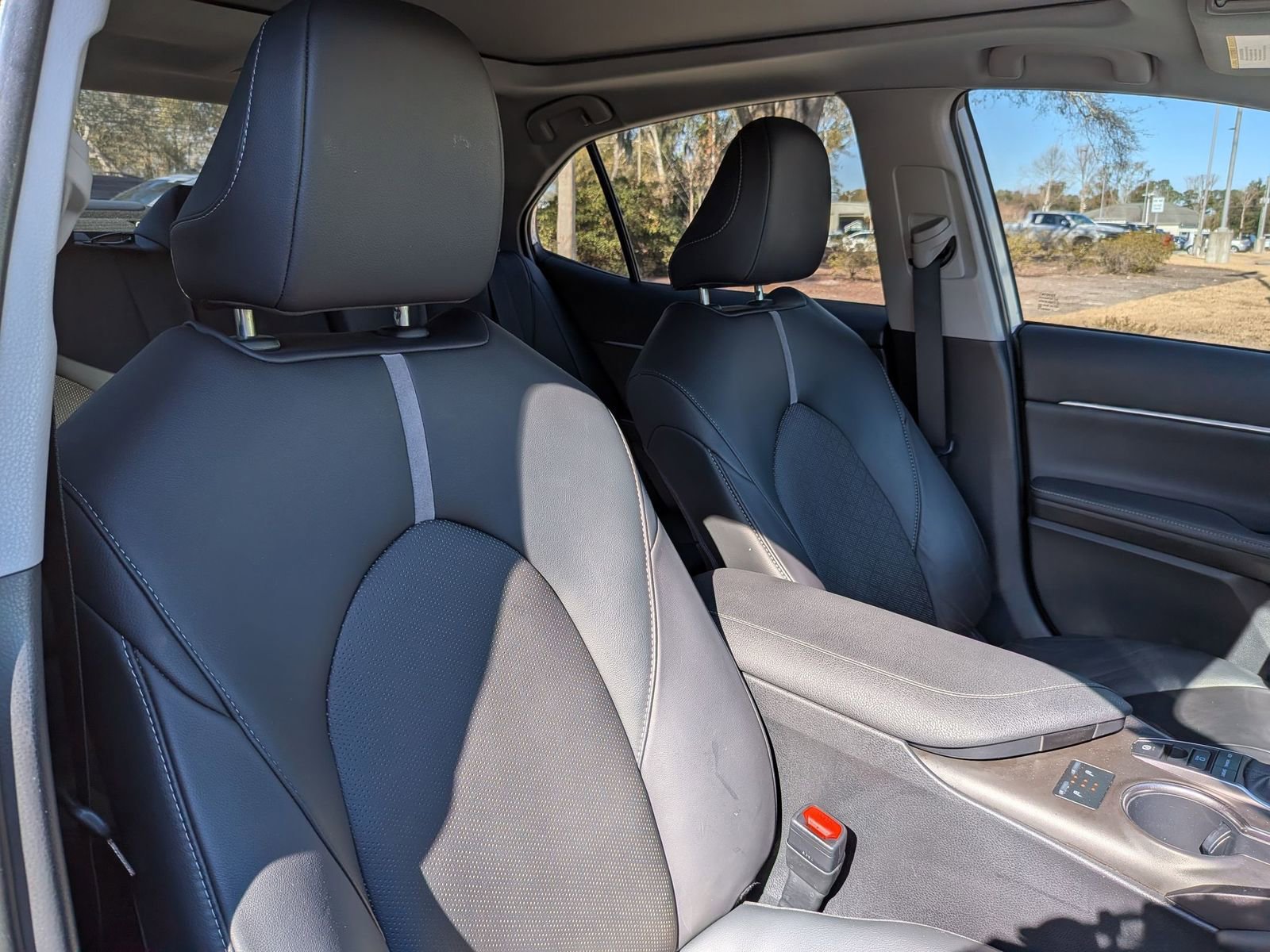 Used 2023 Toyota Camry XSE w/ Cold Weather Package image 37