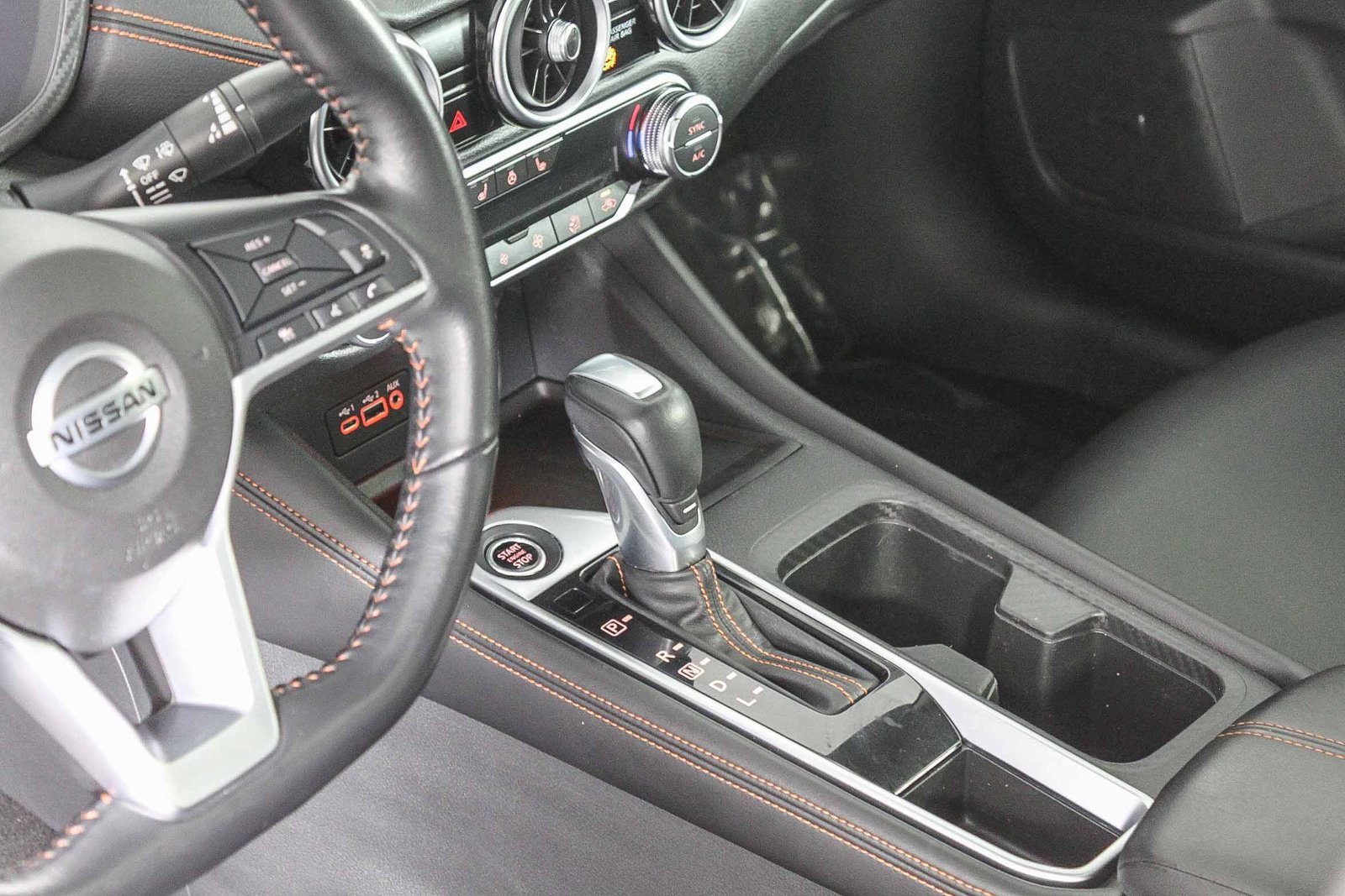 Certified 2022 Nissan Sentra SR w/ SR Premium Package image 20