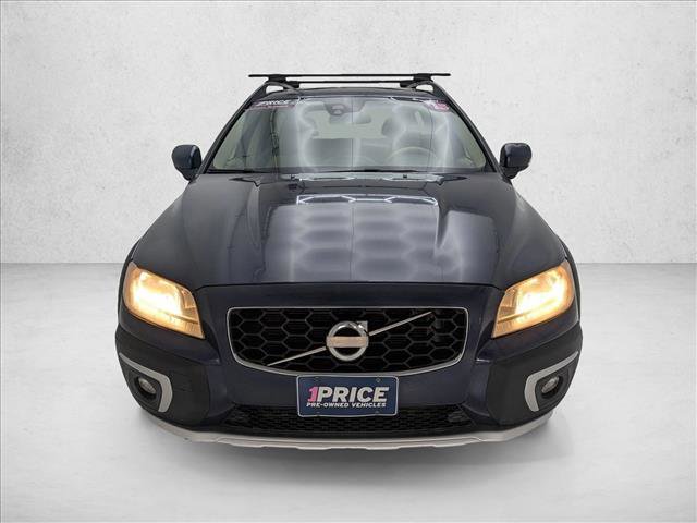 Used 2015 Volvo XC70 T6 Premier Plus image 2