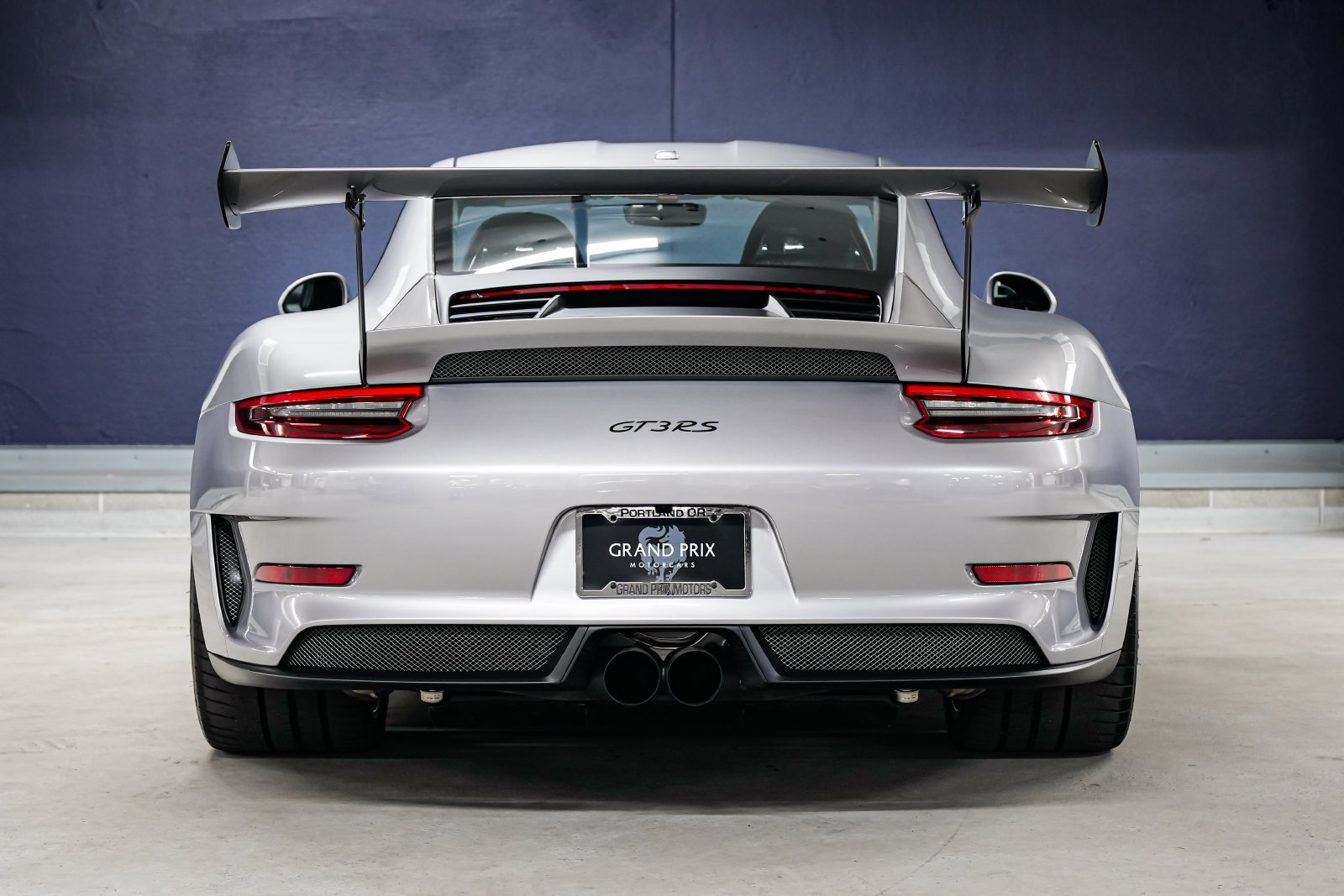 Used 2019 Porsche 911 GT3 RS RWD image 4