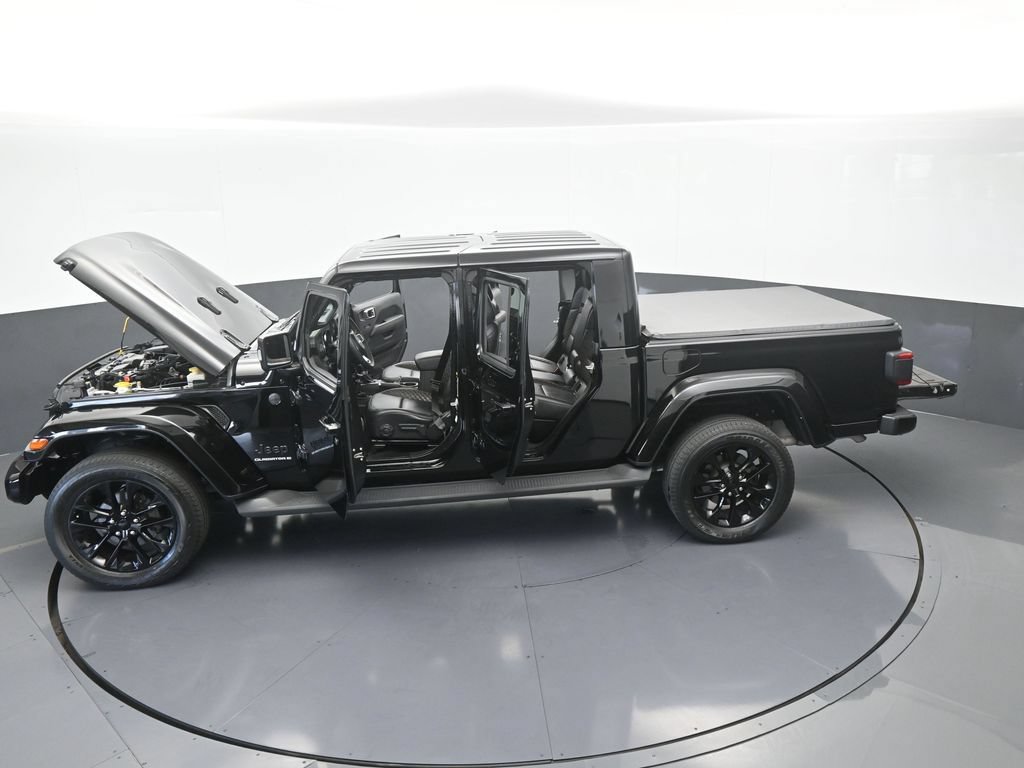 Used 2023 Jeep Gladiator Overland AWD/4WD image 65