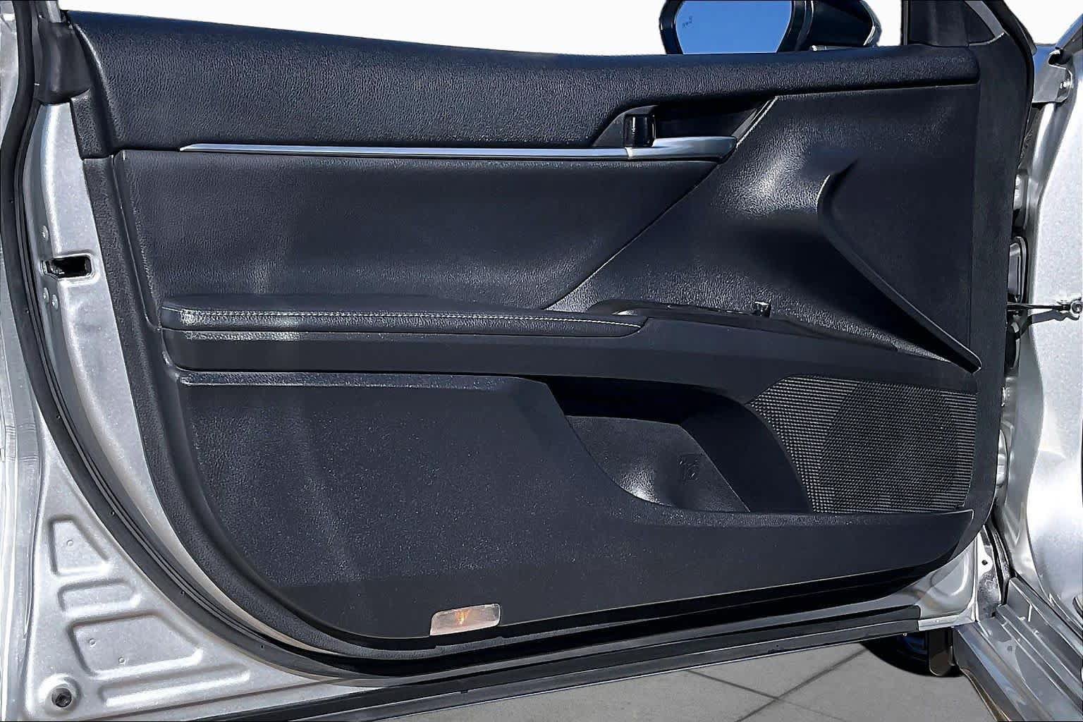 Used 2024 Toyota Camry XSE w/ Navigation Package FWD image 21