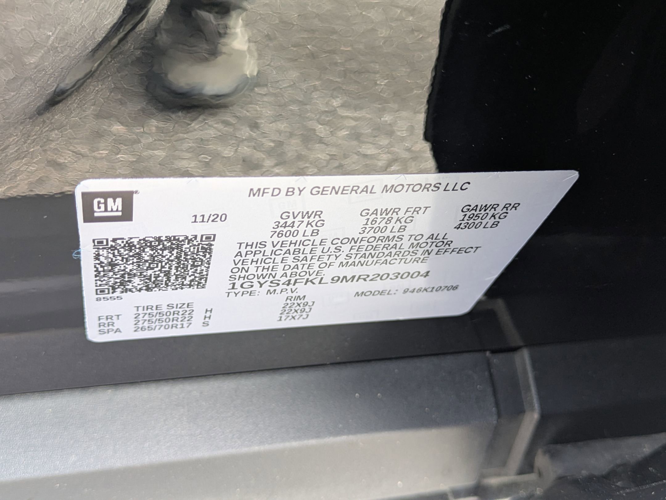 Used 2021 Cadillac Escalade Sport w/ Driver Assist Tech Package image 36