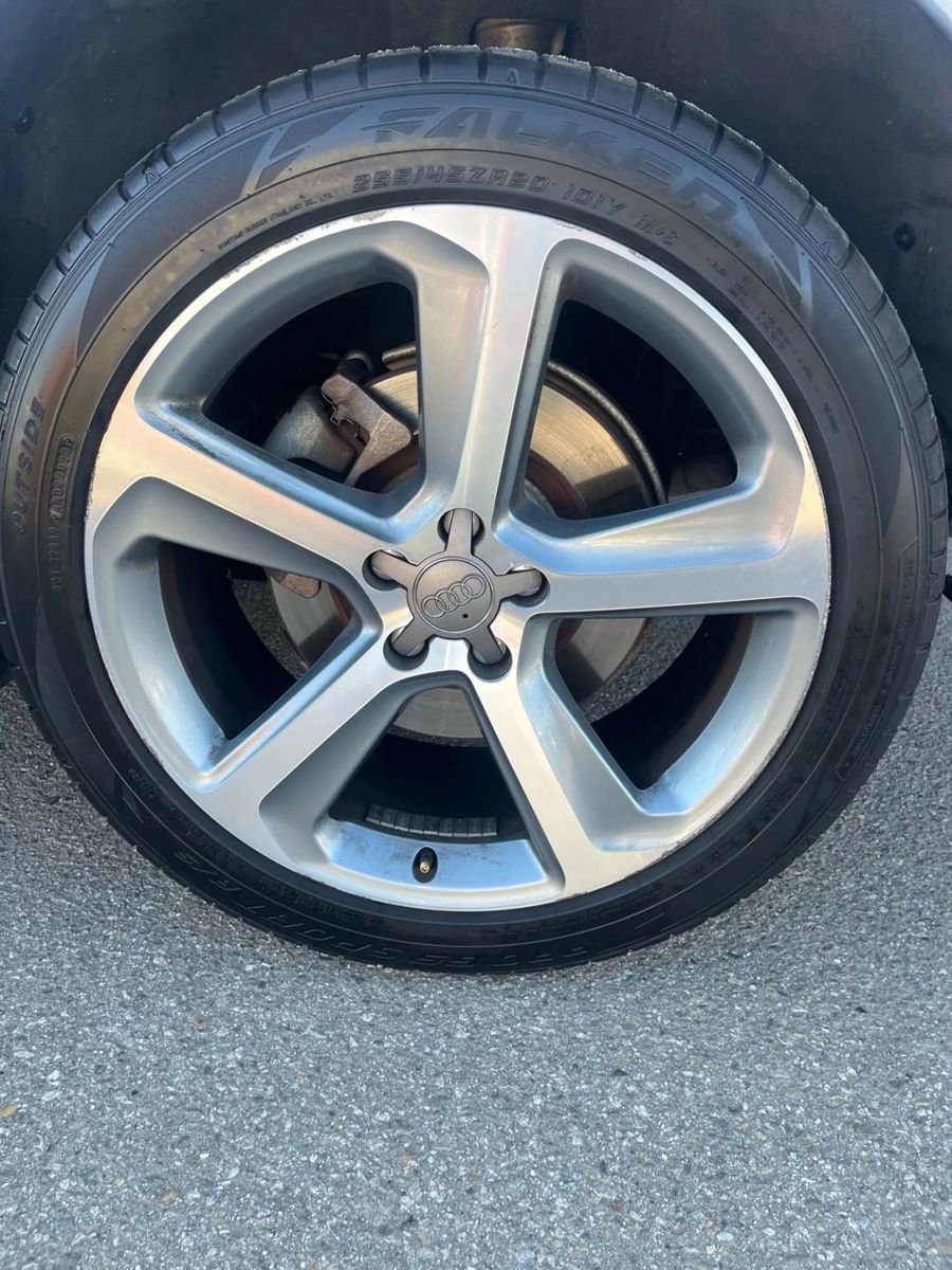 Used 2013 Audi Q5 3.0T Prestige image 9