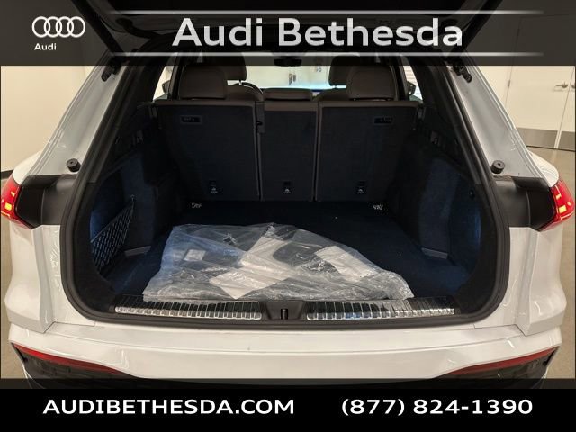 Certified 2025 Audi Q5 Premium w/ Convenience Package AWD/4WD image 10