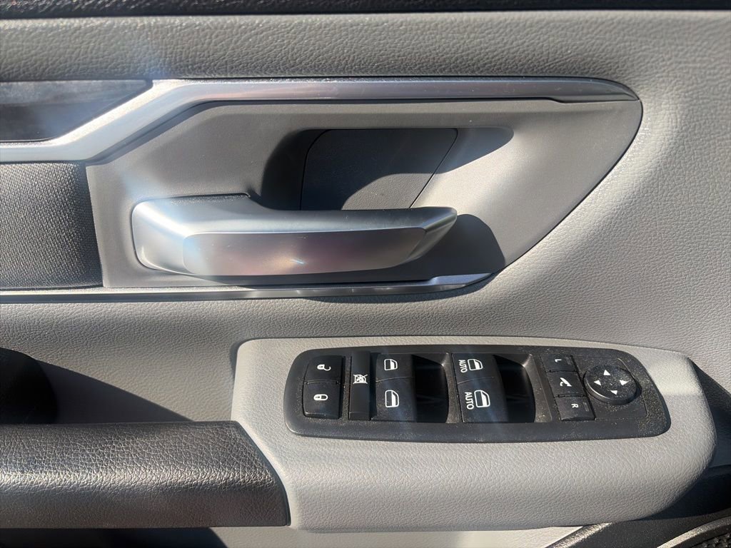 Used 2019 RAM 1500 Big Horn image 13