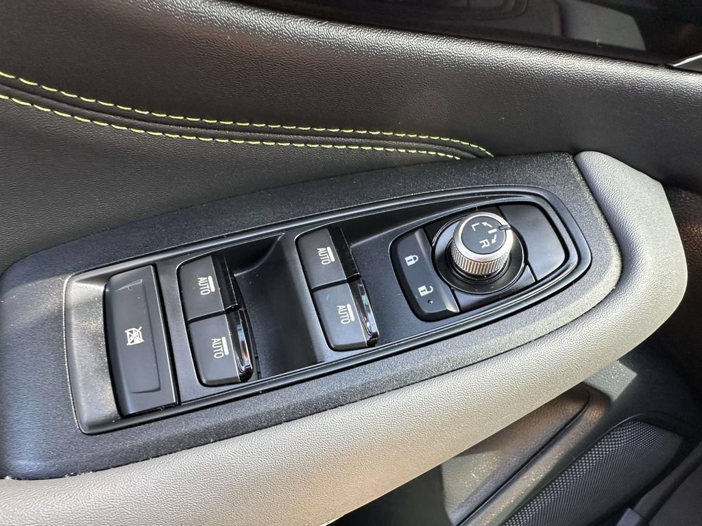 Used 2024 Subaru Outback Onyx Edition AWD/4WD image 31