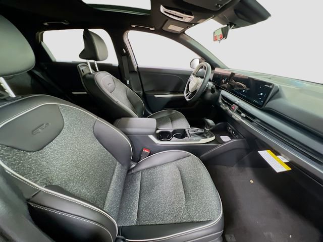 New 2025 Kia K4 GT-Line w/ GT-Line Sunroof Package image 28