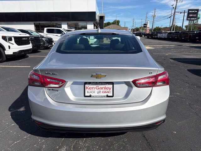 Certified 2019 Chevrolet Malibu LT w/ Leather Package FWD image 5