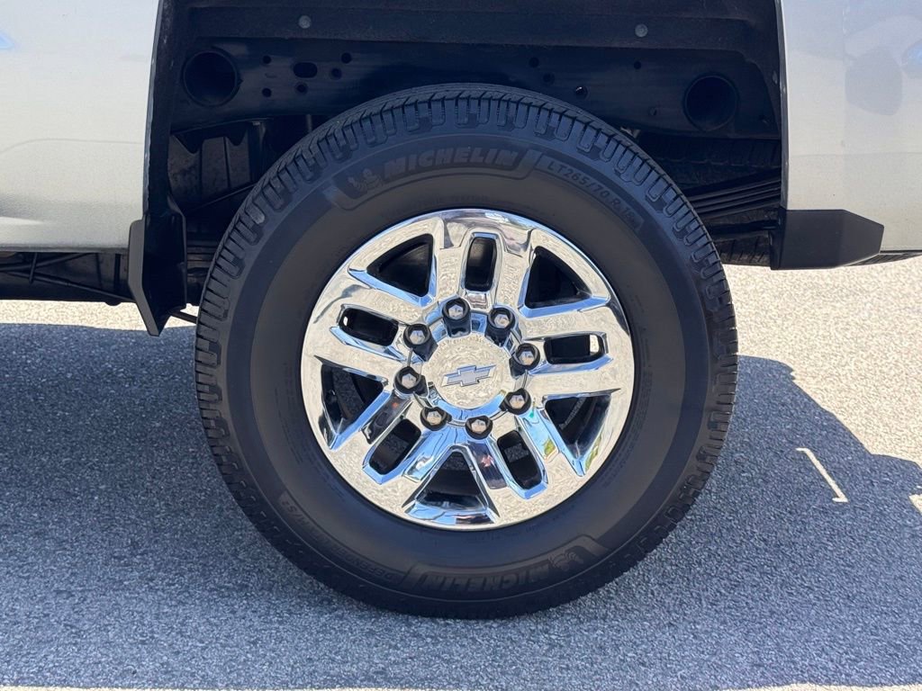 Used 2019 Chevrolet Silverado 2500 LT w/ LT Convenience Package RWD image 14