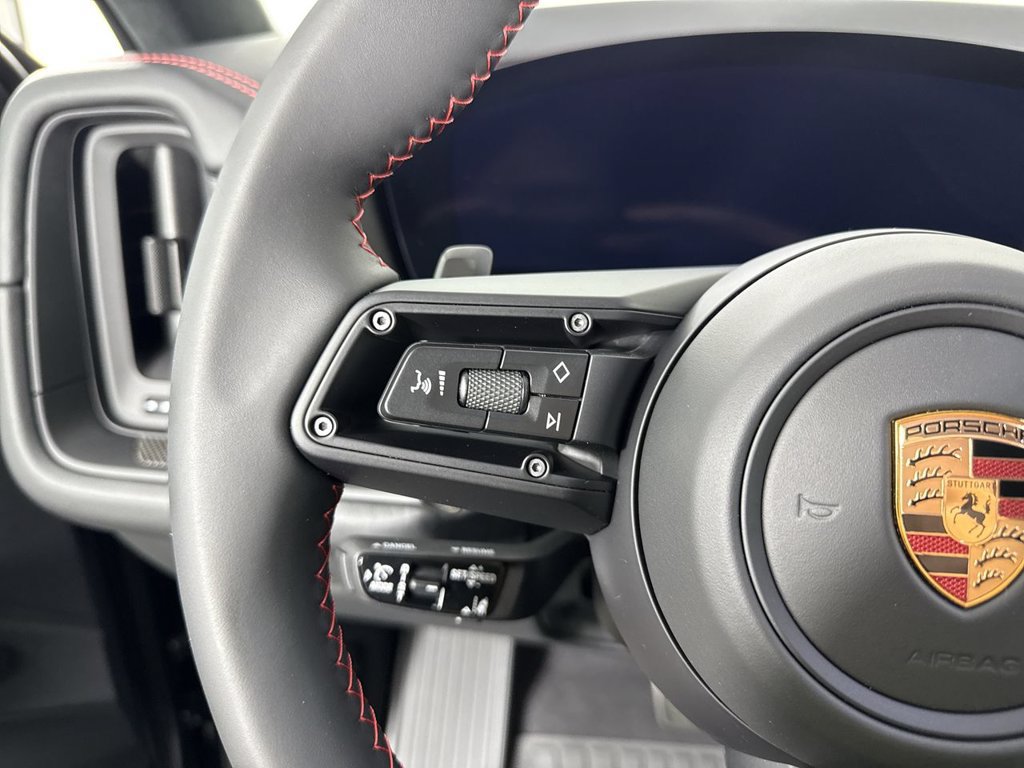 New 2026 Porsche Cayenne GTS AWD/4WD image 37