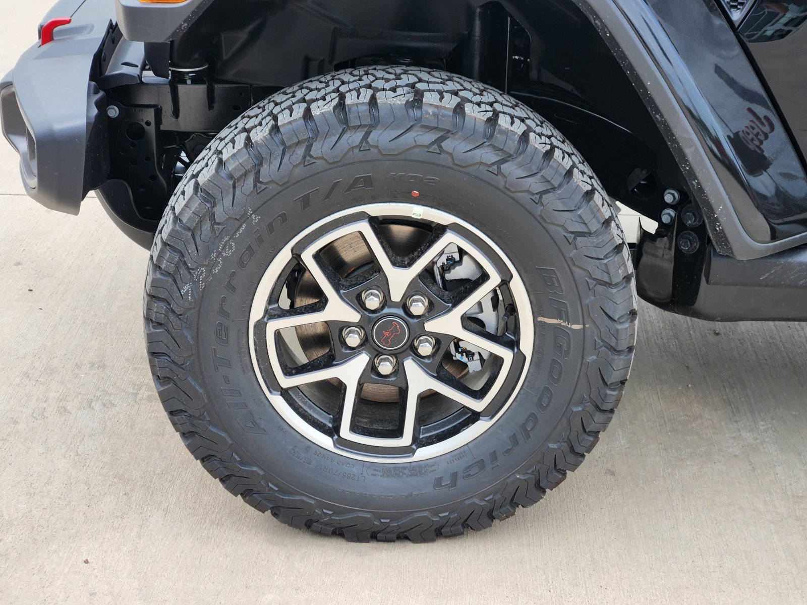 New 2026 Jeep Wrangler Unlimited Rubicon AWD/4WD image 11