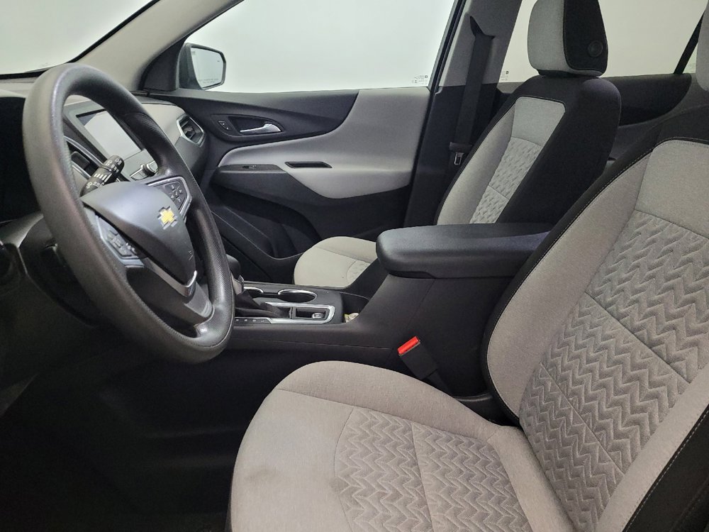 Used 2023 Chevrolet Equinox LS w/ LPO, Floor Liner Package image 17