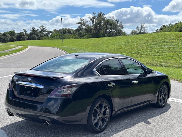 Used 2014 Nissan Maxima 3.5 SV w/ Sport Package FWD image 4