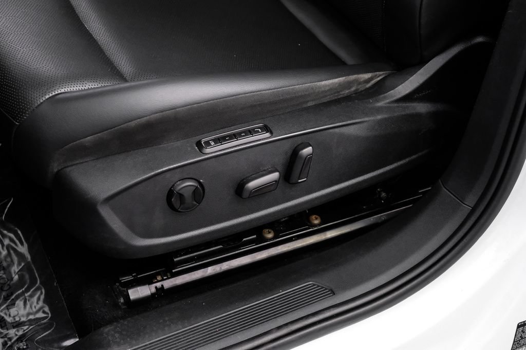 Used 2021 Volkswagen ID.4 Pro S w/ Gradient Package RWD image 35