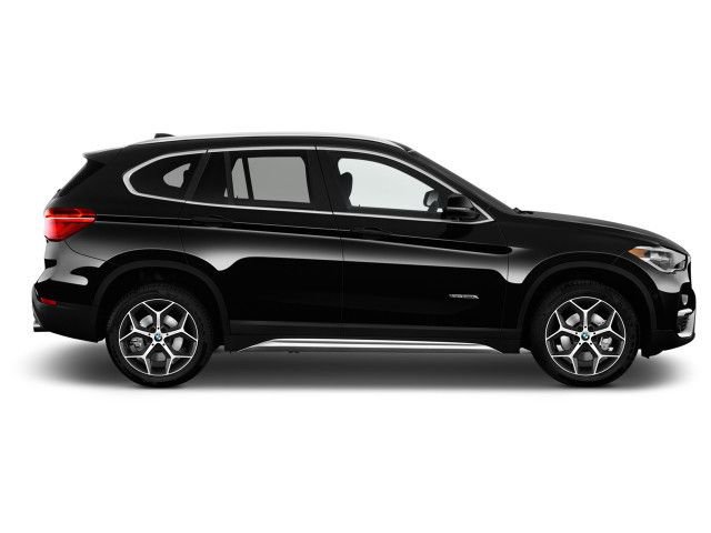 Used 2019 BMW X1 xDrive28i w/ Convenience Package AWD/4WD image 2
