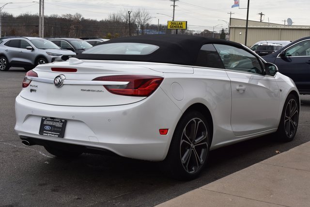 Used 2017 Buick Cascada Premium image 6