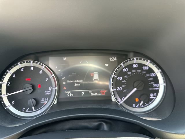 Used 2024 Toyota Highlander XLE FWD image 26