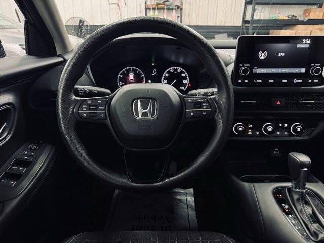 Used 2023 Honda HR-V LX image 21