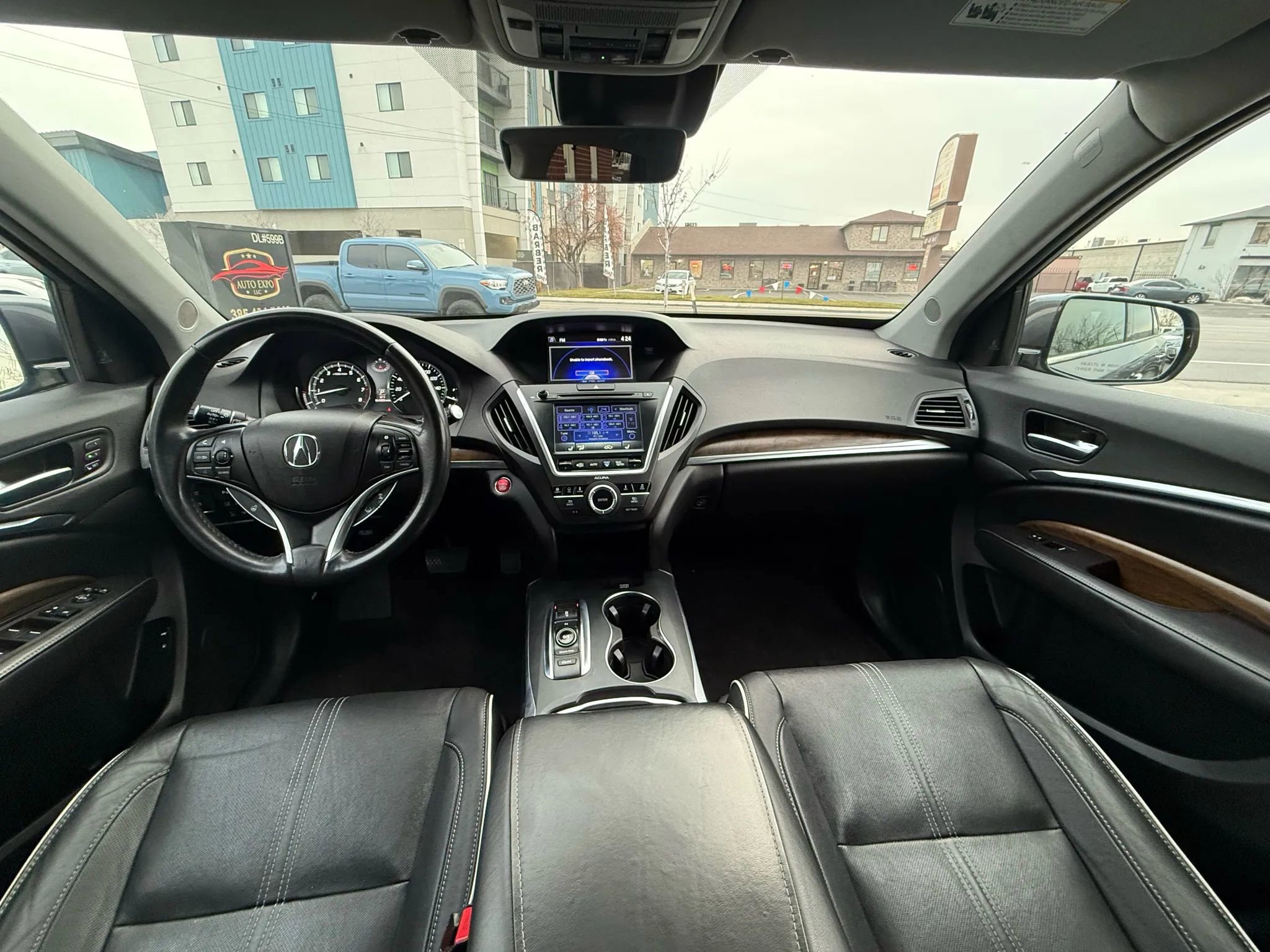 Used 2017 Acura MDX SH-AWD w/ Advance Package image 16