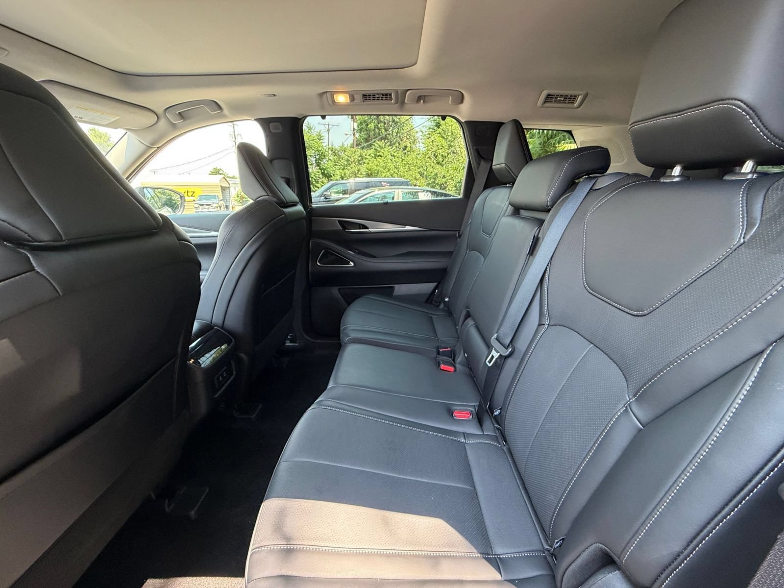 Used 2026 INFINITI QX60 Luxe AWD/4WD image 27