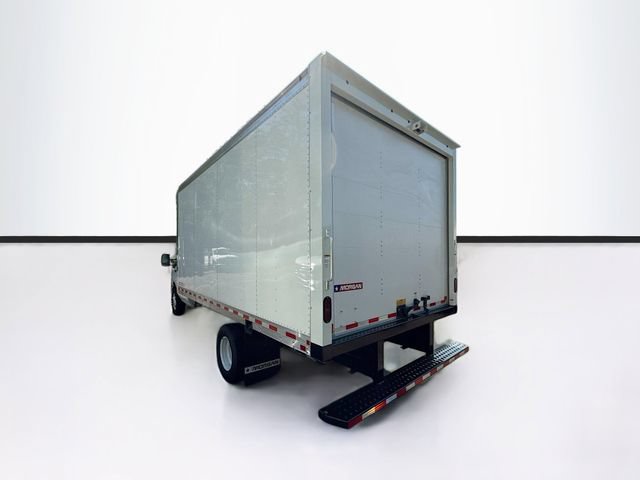 New 2027 Ford E-450 and Econoline 450 Super Duty w/ Driver's Safety Package RWD image 5