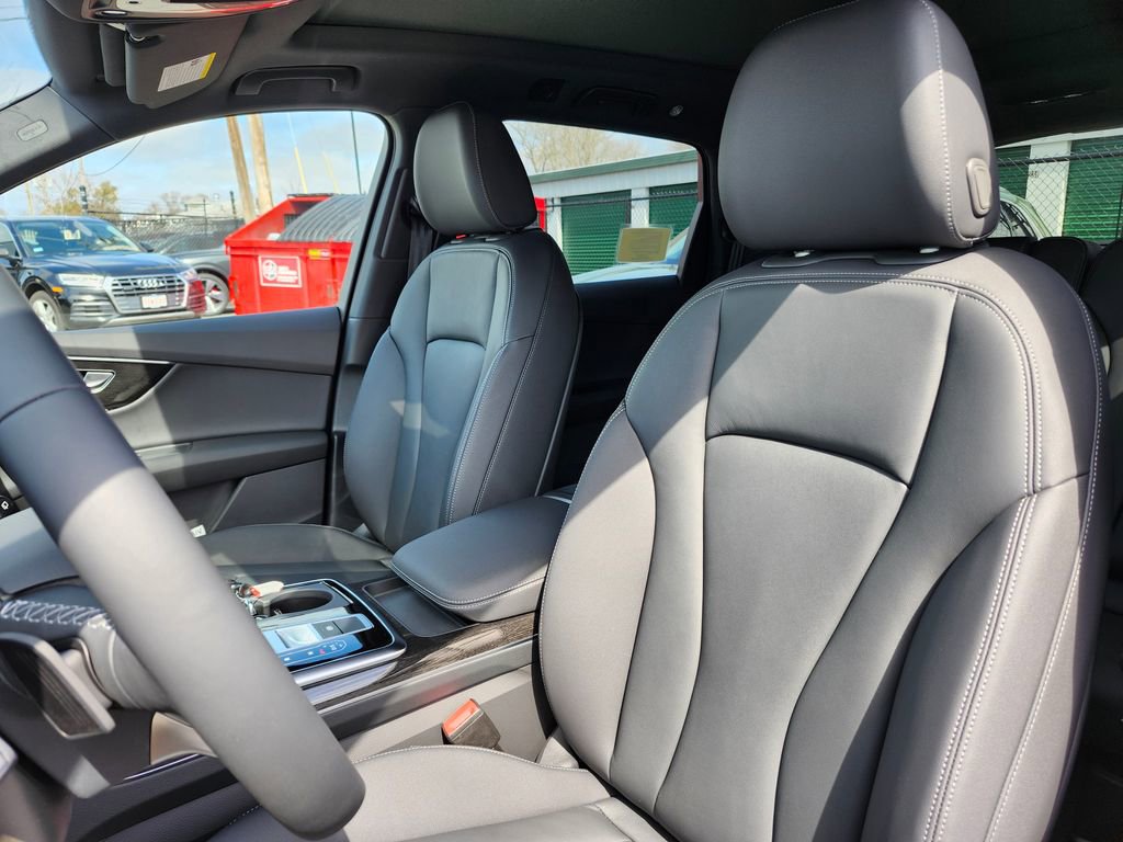 New 2026 Audi Q7 2.0T Premium AWD/4WD image 13
