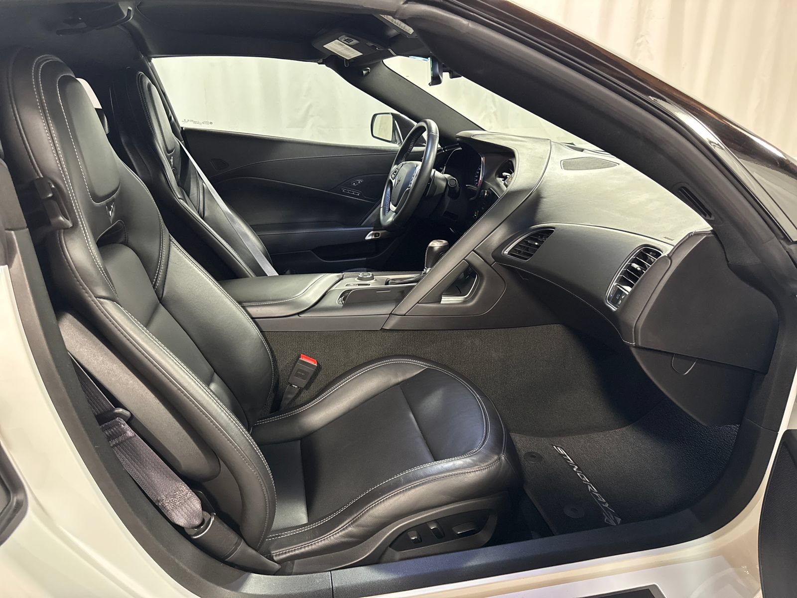 Used 2014 Chevrolet Corvette Stingray Coupe w/ 3LT Preferred Equipment Group RWD image 5