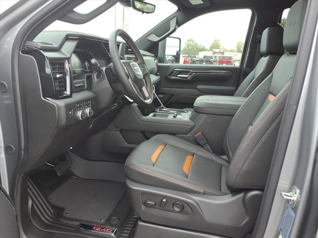 New 2026 GMC Sierra 2500 AT4 w/ AT4 Premium Plus Package AWD/4WD image 12