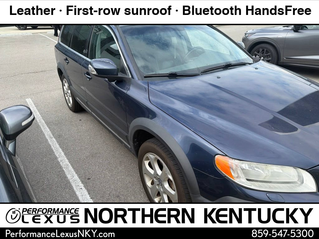 Used 2011 Volvo XC70 T6 AWD/4WD image 1