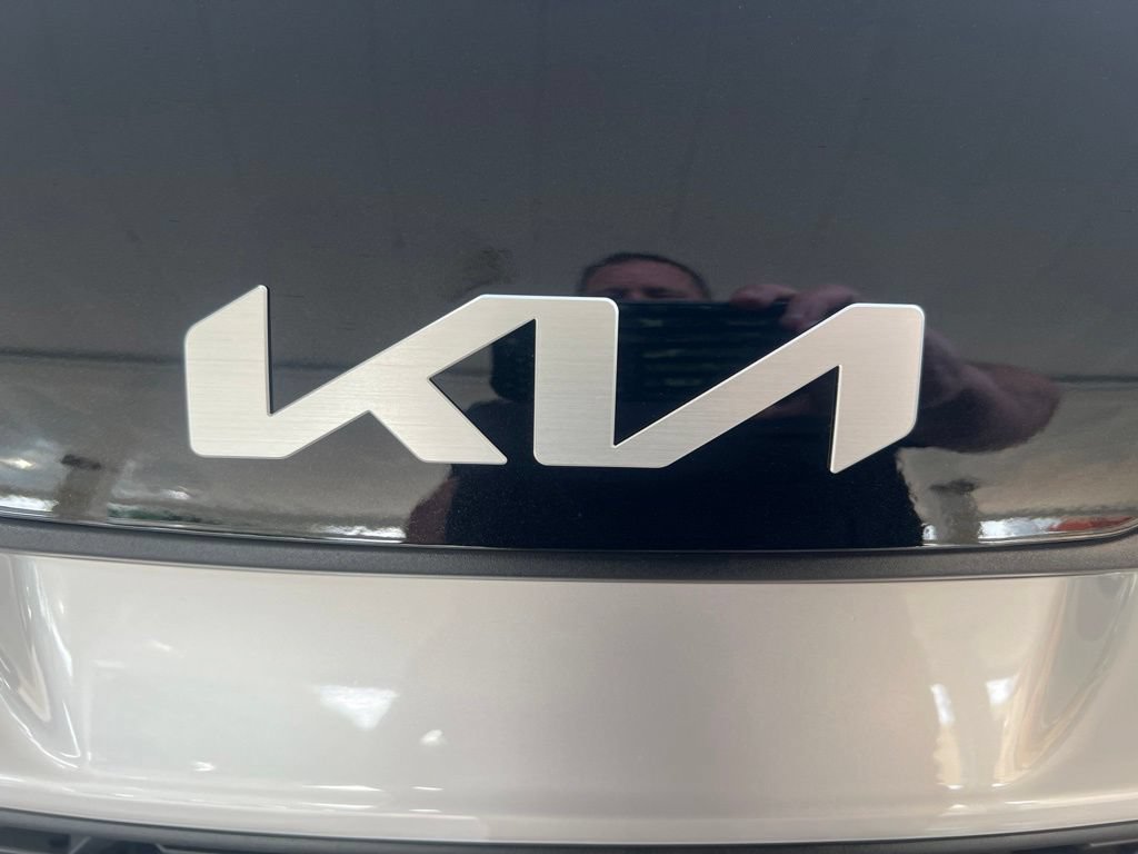 Certified 2023 Kia Sportage LX FWD image 28
