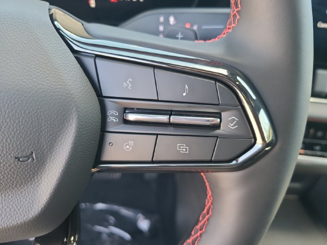 New 2027 Chevrolet Equinox RS FWD image 29