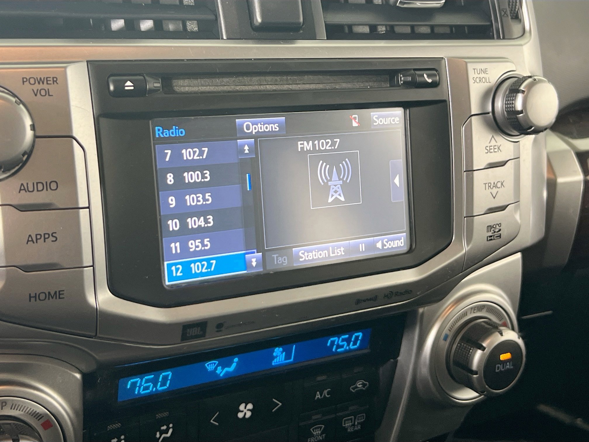 Used 2016 Toyota 4Runner Limited image 14