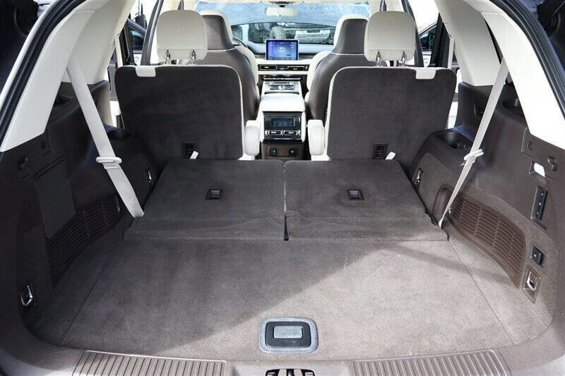 Used 2020 Lincoln Aviator Black Label w/ Dynamic Handling Package image 34