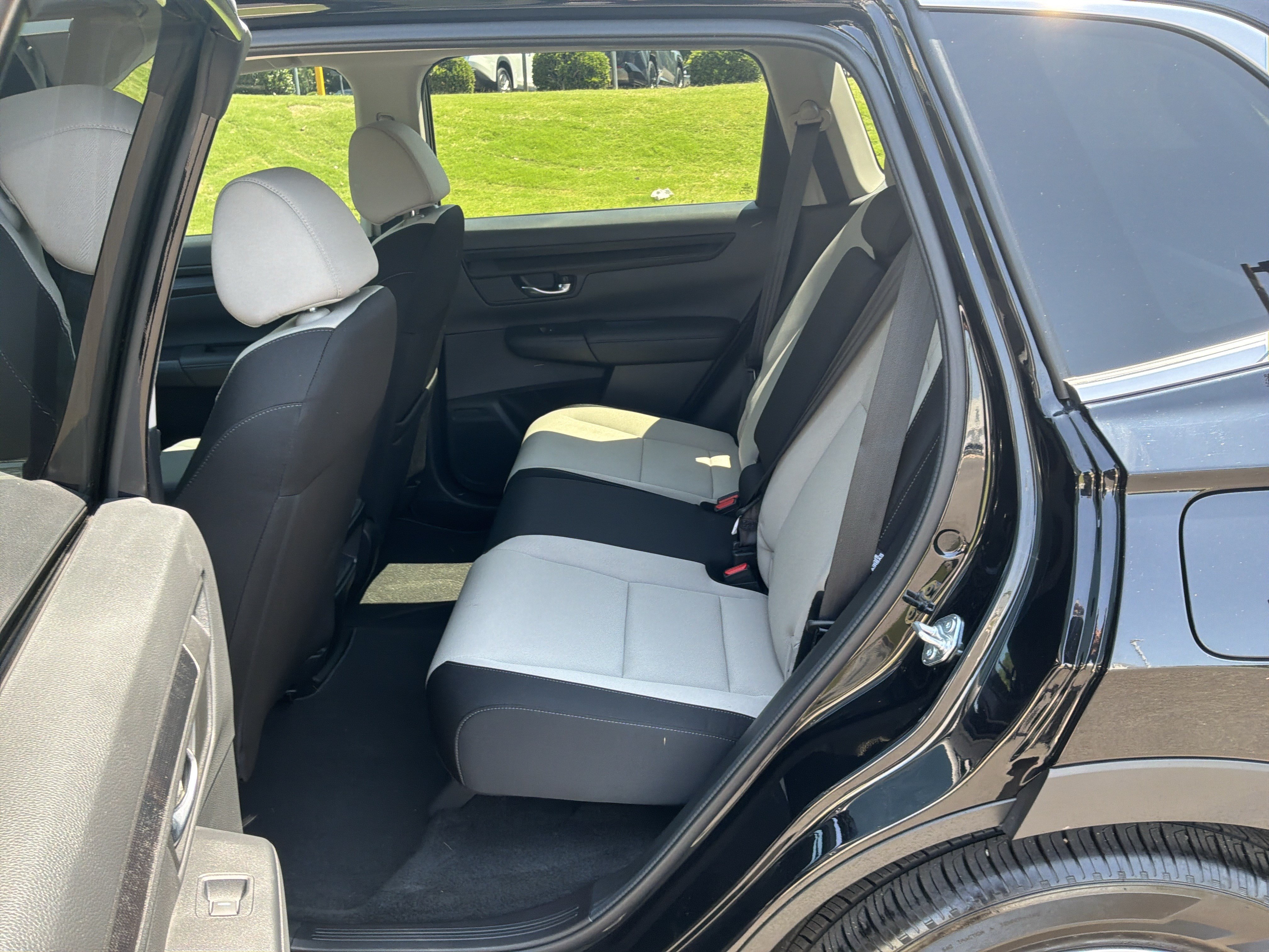 Used 2026 Honda CR-V EX image 32