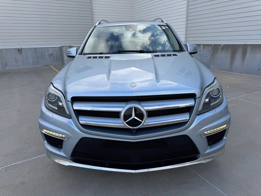 Used 2016 Mercedes-Benz GL 550 4MATIC image 8