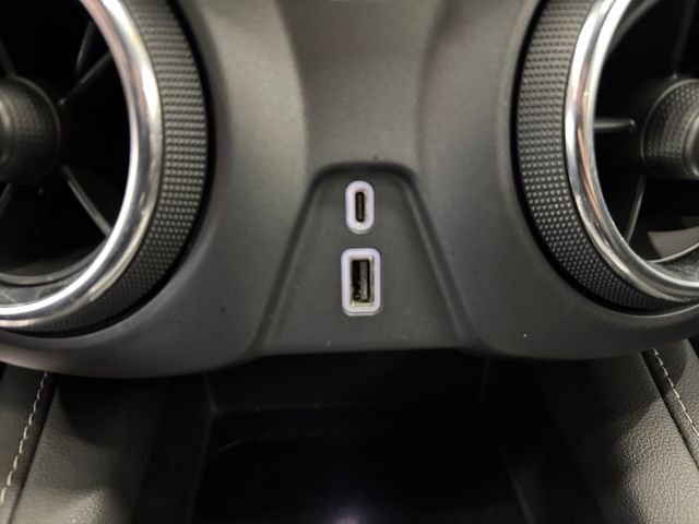 Used 2023 Chevrolet Blazer LT image 16