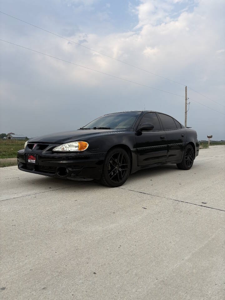 Used 2004 Pontiac Grand Am GT FWD image 3
