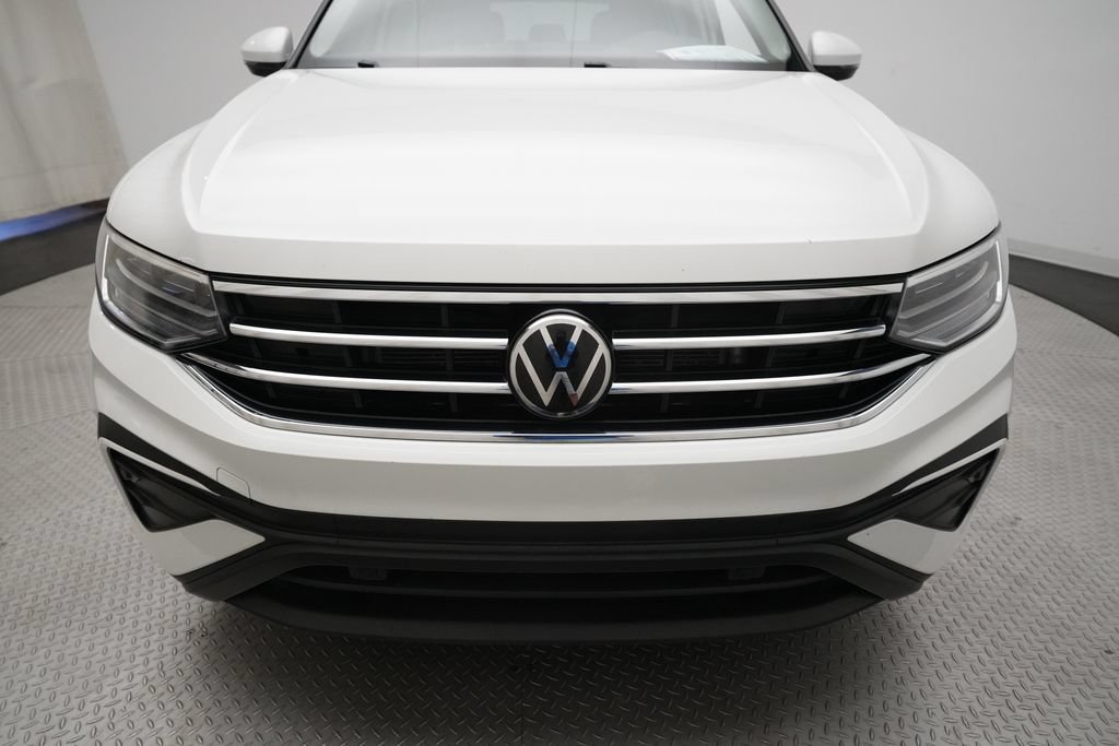 Used 2022 Volkswagen Tiguan SE AWD/4WD image 21