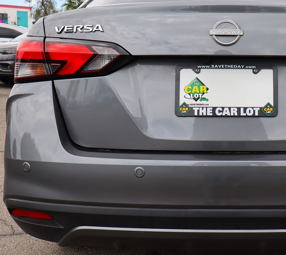 Used 2024 Nissan Versa S w/ Trunk Package FWD image 19