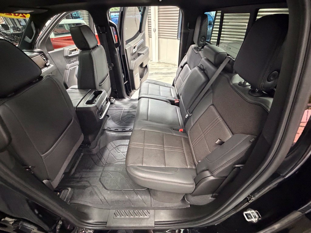 Used 2024 Chevrolet Silverado 1500 High Country AWD/4WD image 60