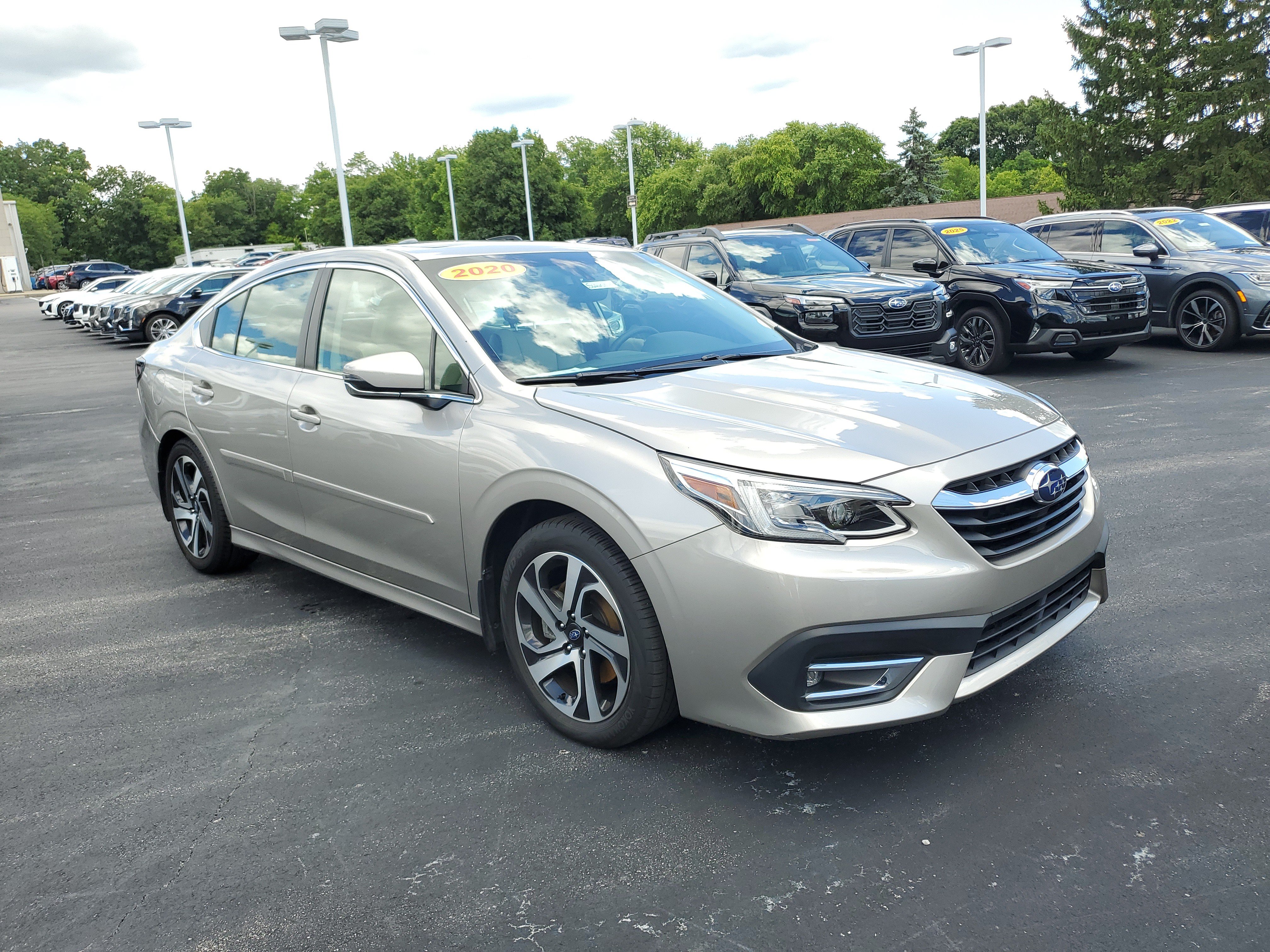 Used 2020 Subaru Legacy Limited XT AWD/4WD image 4