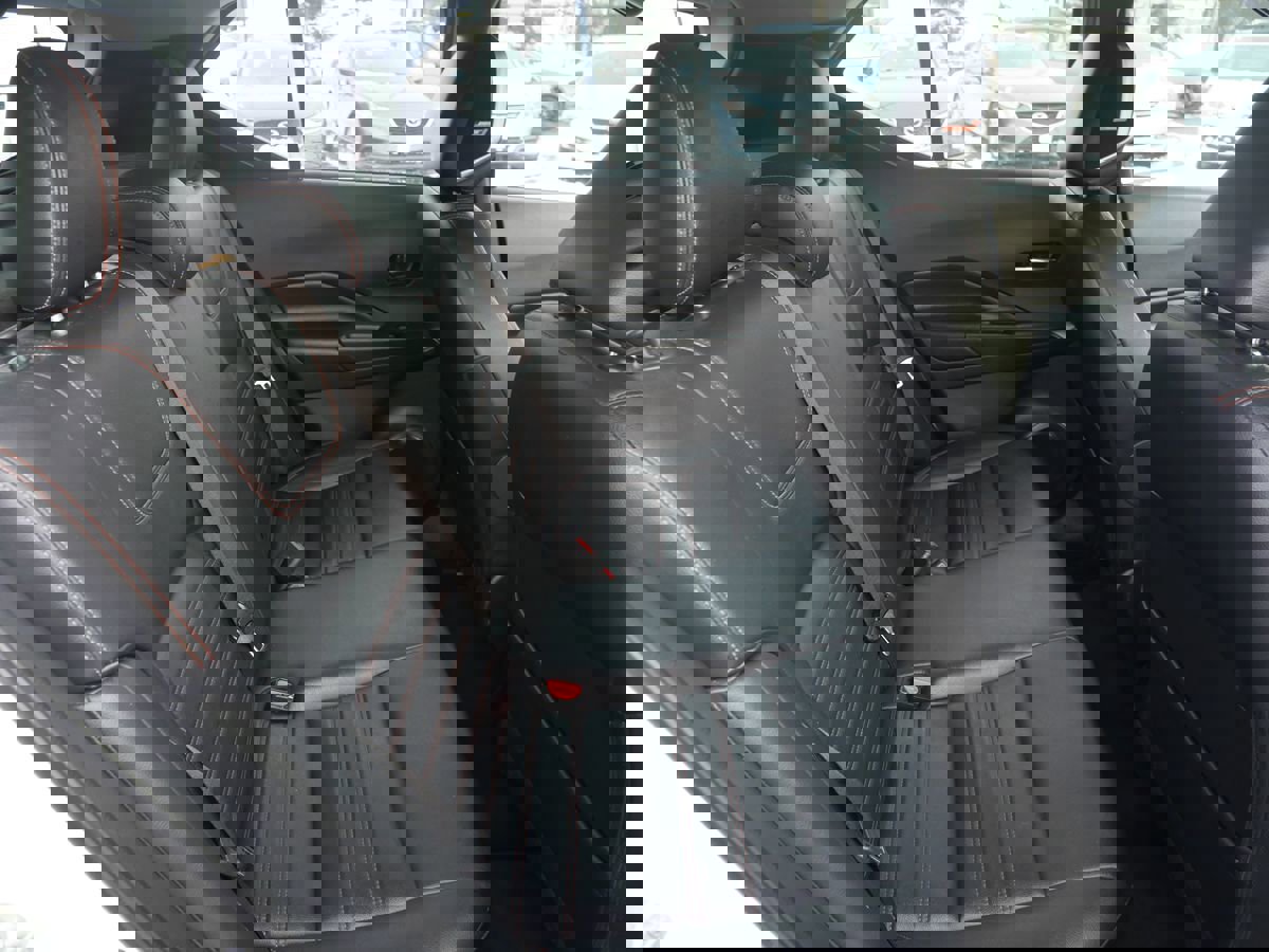 Used 2020 Nissan Kicks SR w/ SR Premium Package image 25