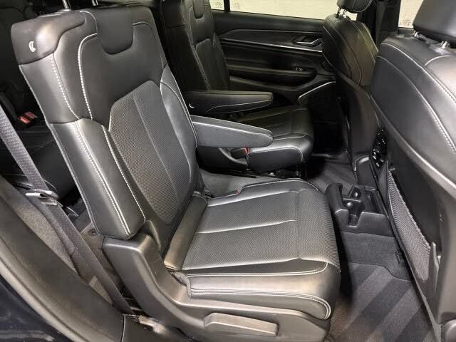 Used 2023 Jeep Grand Cherokee L Overland AWD/4WD image 65